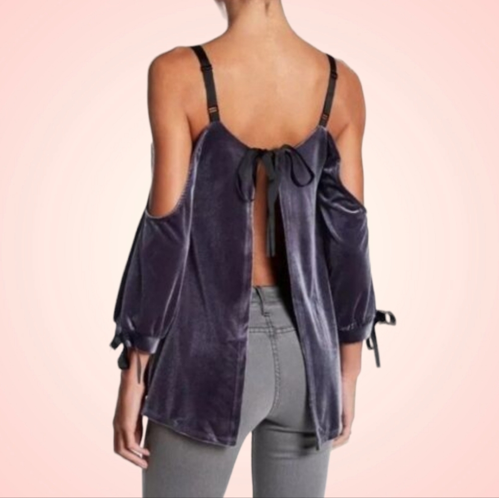 Romeo & Juliet Couture Purple Velvet Cold Shoulder Top - Picture 2 of 7